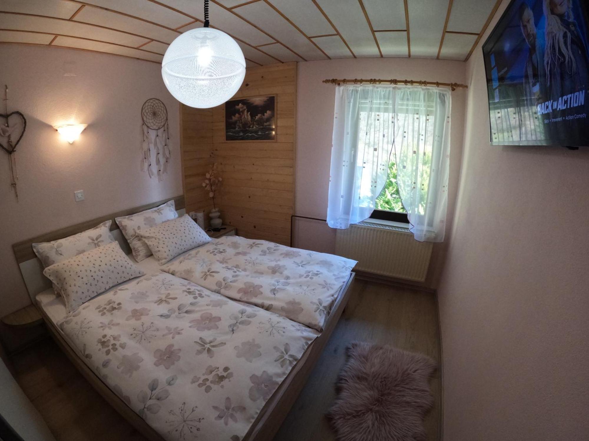Holiday Home Forest Peace, Lavrovec Hlevni Vrh Exterior foto